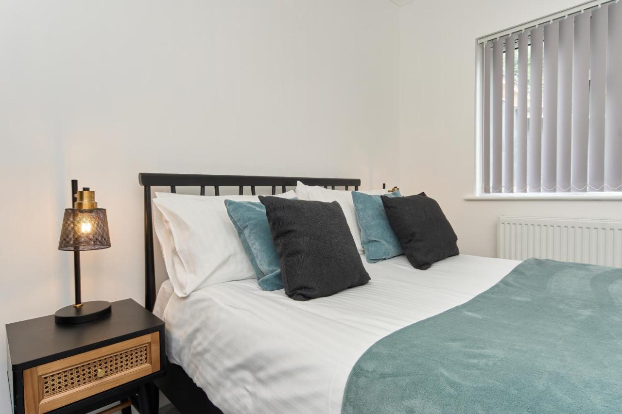 Ventnor Terrace Haven: Spacious 3-Bed with Beach Proximity Exterior photo